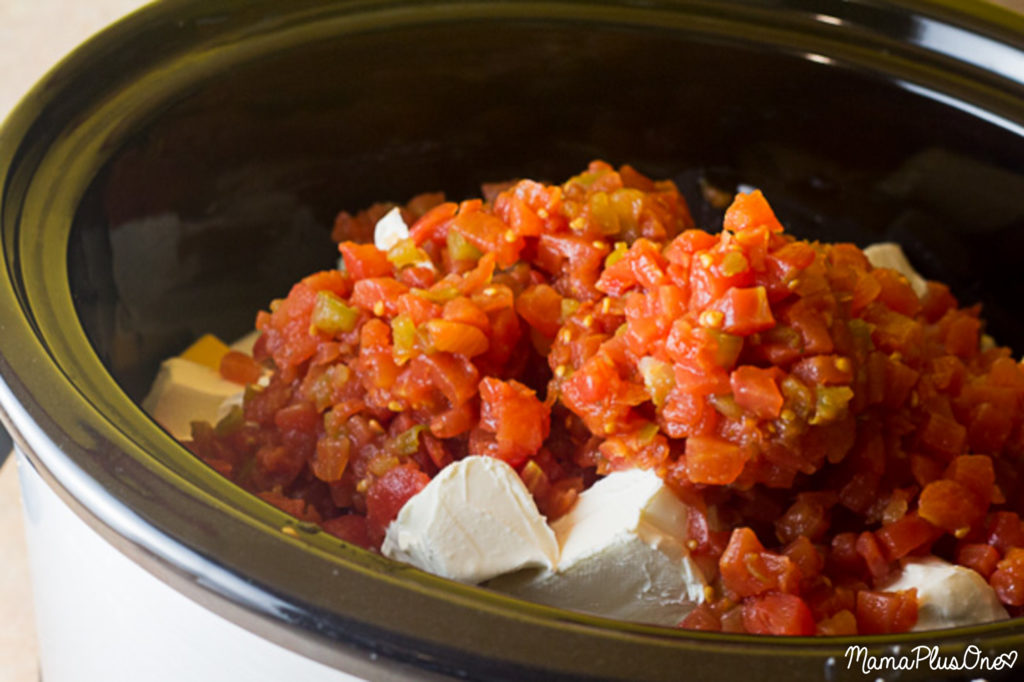 Slow Cooker Spinach Queso Jose Peppers Espinaca Copycat Recipe
