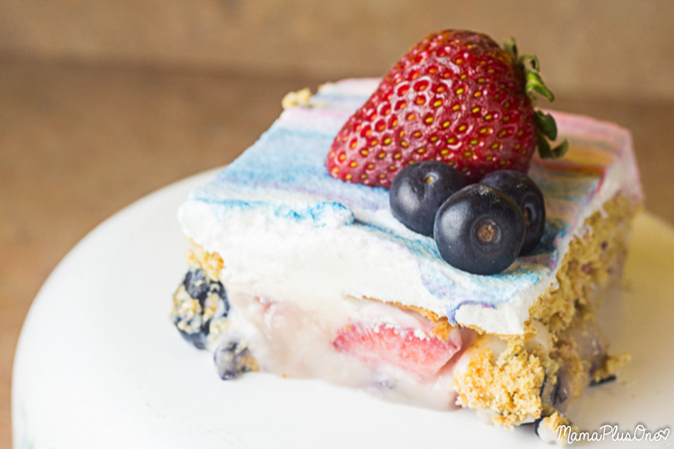 Have fresh berries? Make this delicious berry icebox cake! Creamy and packed with berry flavor, it's the perfect treat for backyard barbecues and makes a great 4th of July dessert. Plus, it's a no-bake dessert so you don't have to worry about even heating up the kitchen to make it!