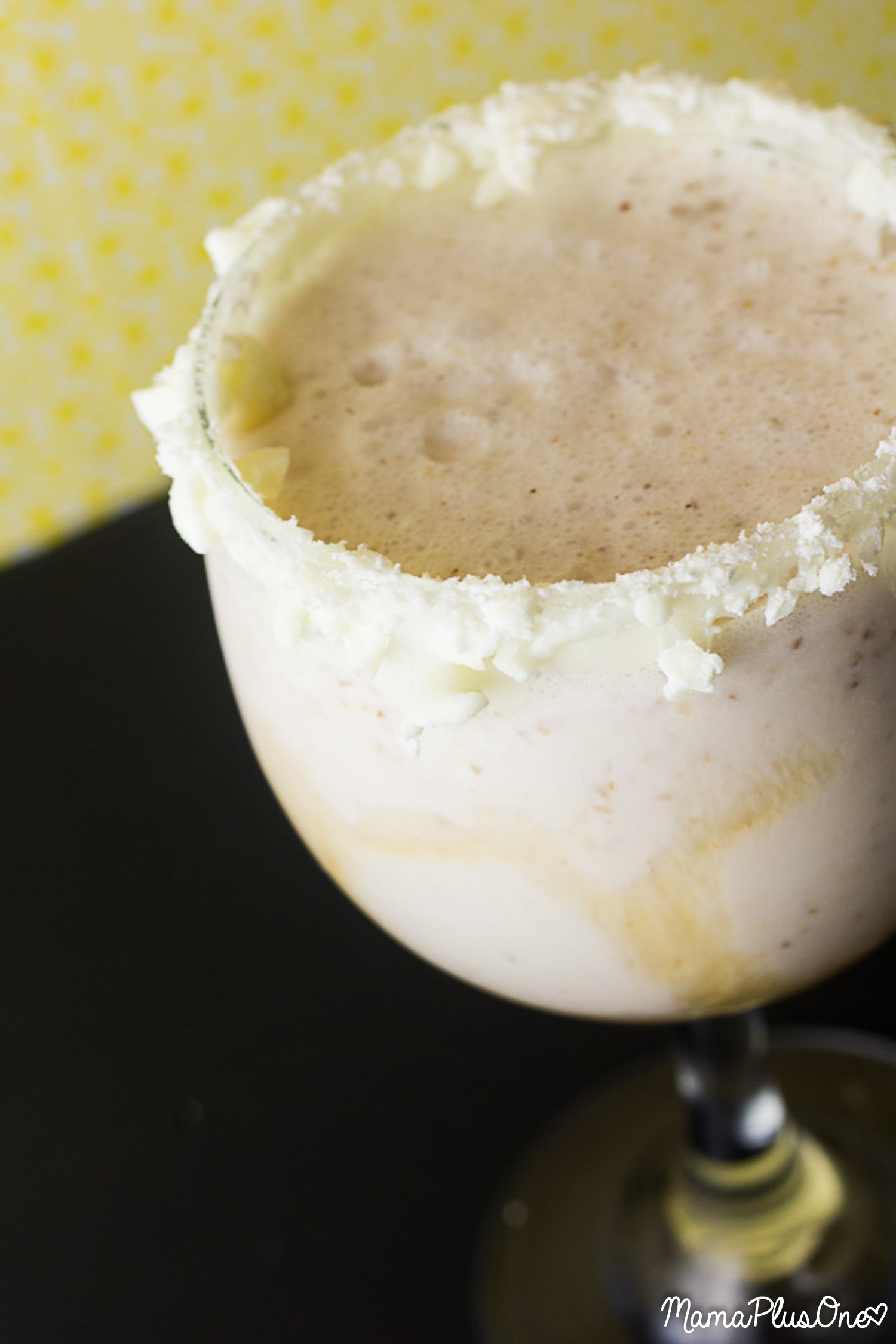 Looking for a fun twist on your average mudslide? Here's a maple cactus mudslide mocktail, the perfect frozen blended treat! With white chocolate, maple syrup, and a splash of cactus water, it's everything you want in a mudslide and then some! This one is perfect for brunch! | Mocktail Recipe | Maple Syrup | Brunch drink |