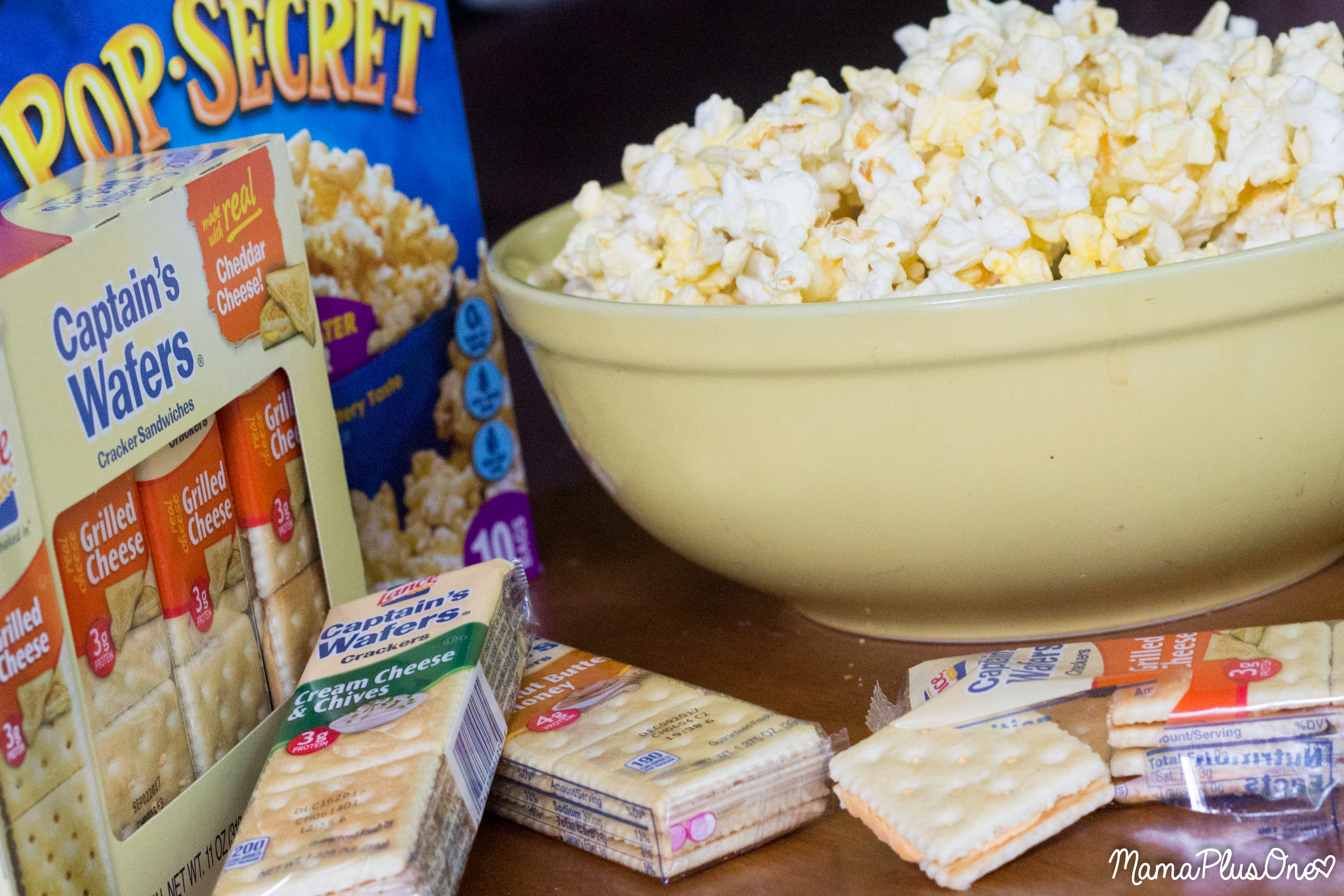 The school year can be a super trying time, between homework, extracurricular activities, sports, and more. That doesn't mean you have to compromise family time, though! Here are my tips for squeezing the most out of family movie nights during the busy school season with @popsecret @lancesnacks and @walmart. #Pop4Captain #Pmedia #ad